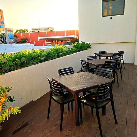 Rudolfo Suites Рохас Экстерьер фото