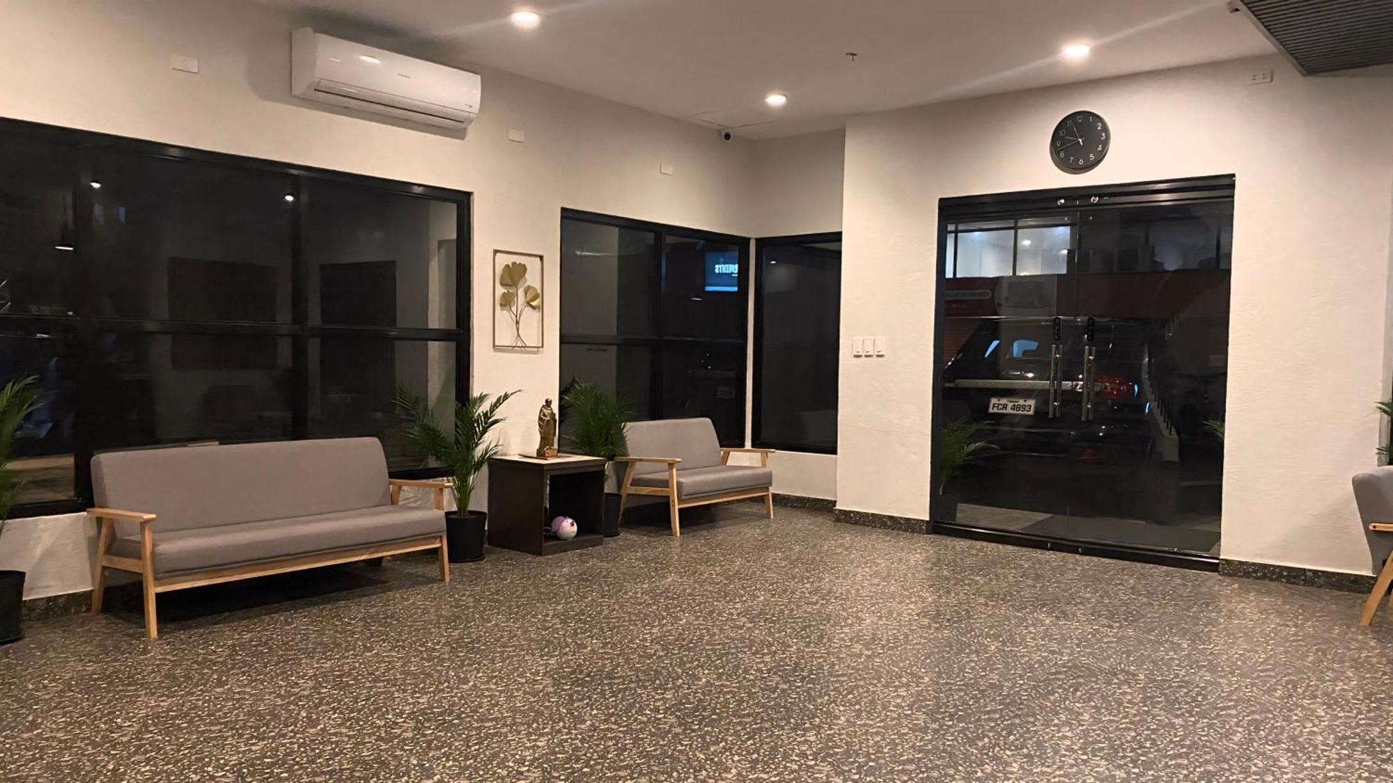 Rudolfo Suites Рохас Экстерьер фото
