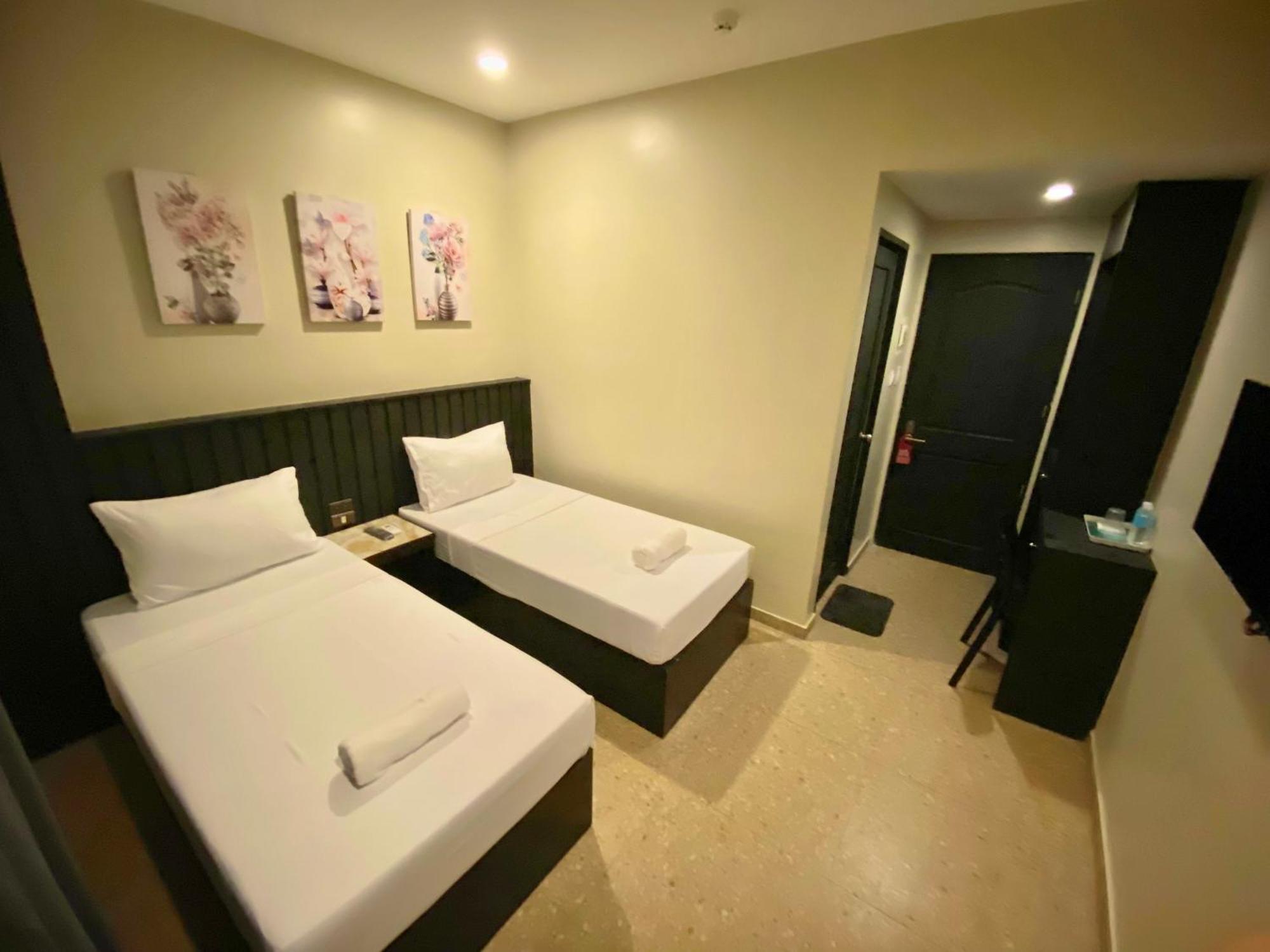 Rudolfo Suites Рохас Экстерьер фото
